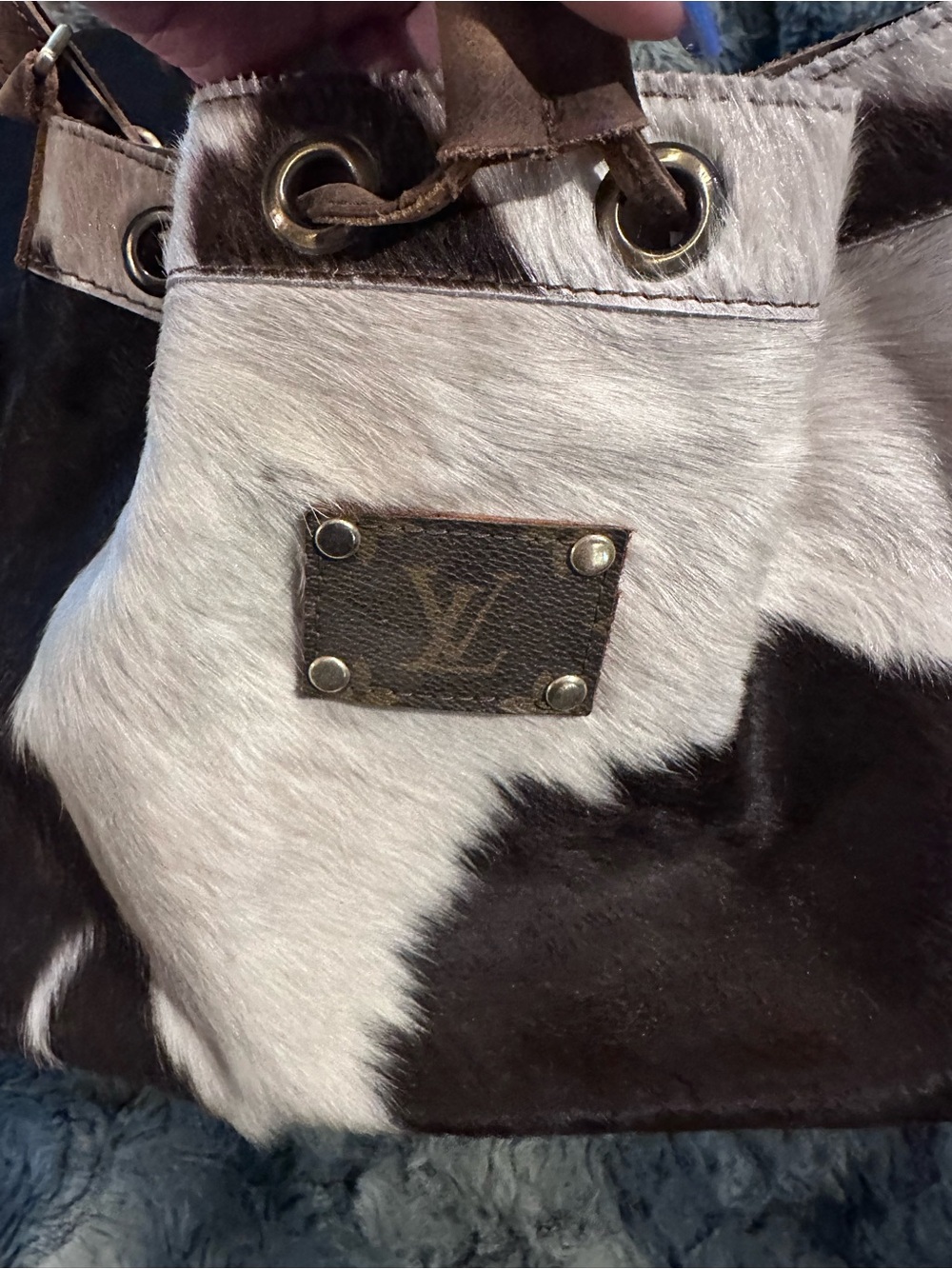 American Darling cowhide leather  Bucket Bag in White and Brown